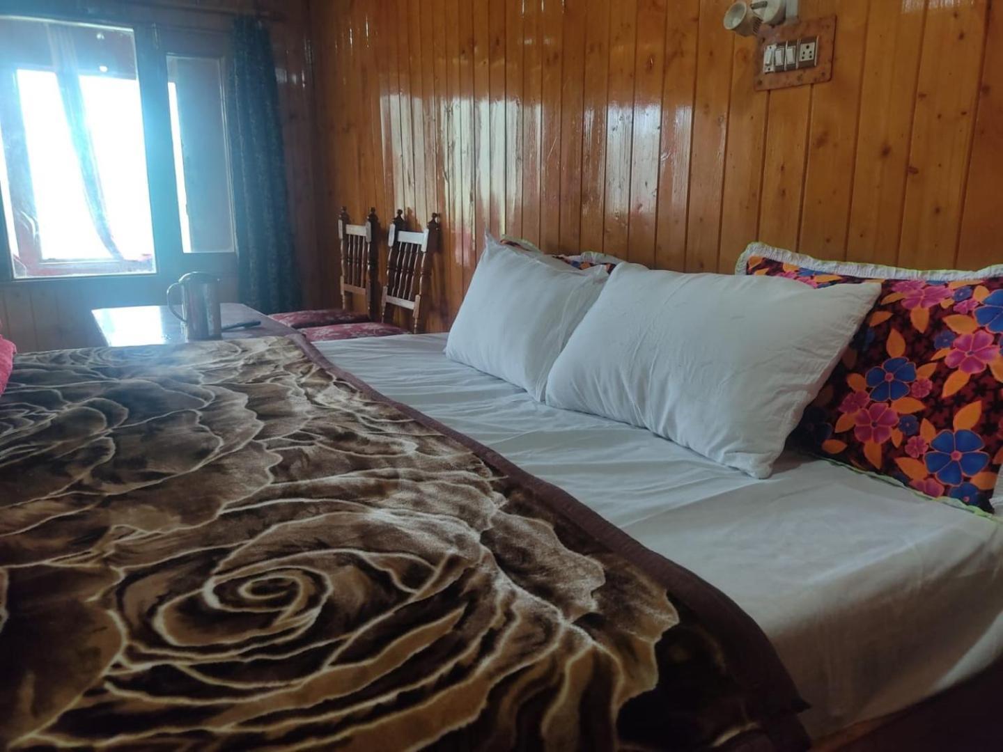 Roseland Cottage , Gulmarg Dış mekan fotoğraf