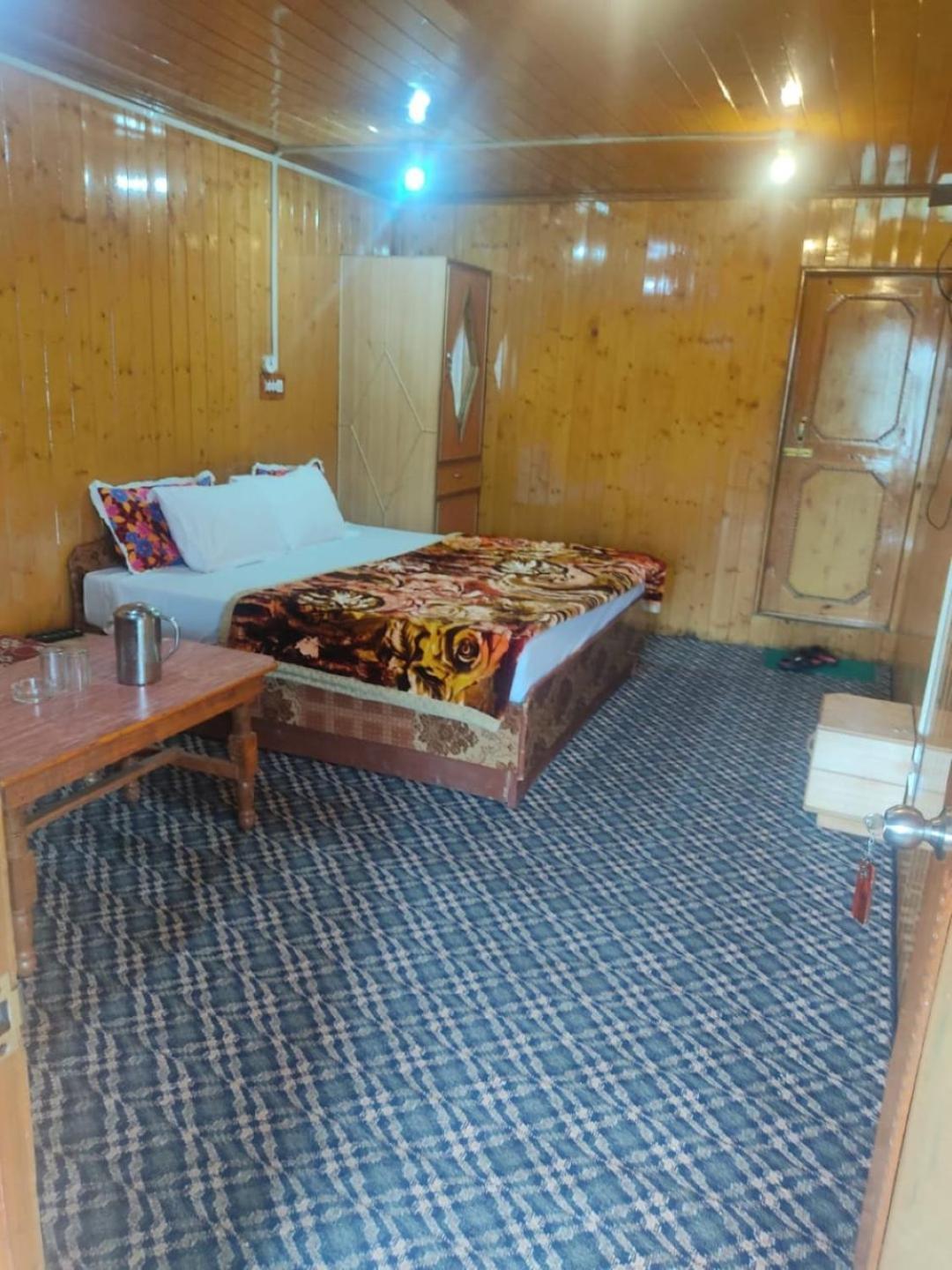 Roseland Cottage , Gulmarg Dış mekan fotoğraf